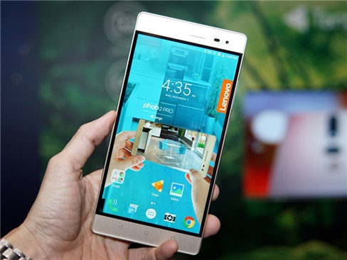 YOGA Book và mẫu smartphone PHAB2 Pro