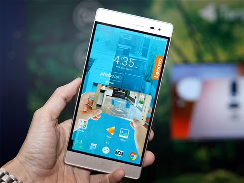 YOGA Book và mẫu smartphone PHAB2 Pro