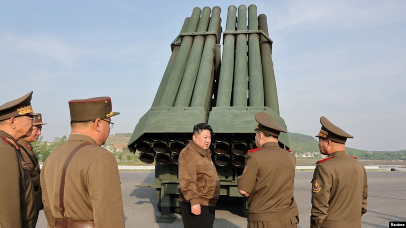 Kim Jong-un thi sat vu khi moi.png