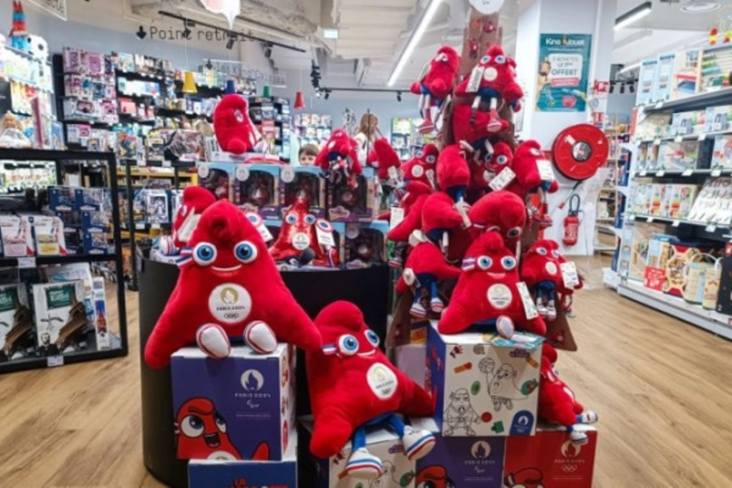 Linh vat Olimpic Paris.jpg