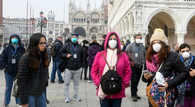 Italy hiện đã trở thành ổ dịch bệnh COVID-19 lớn nhất ở châu Âu (Ảnh: AFP).