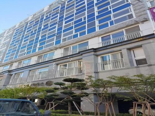 Hàn Quốc đã có tòa chung cư đầu tiên bị phong tỏa (Ảnh: Toutiao).