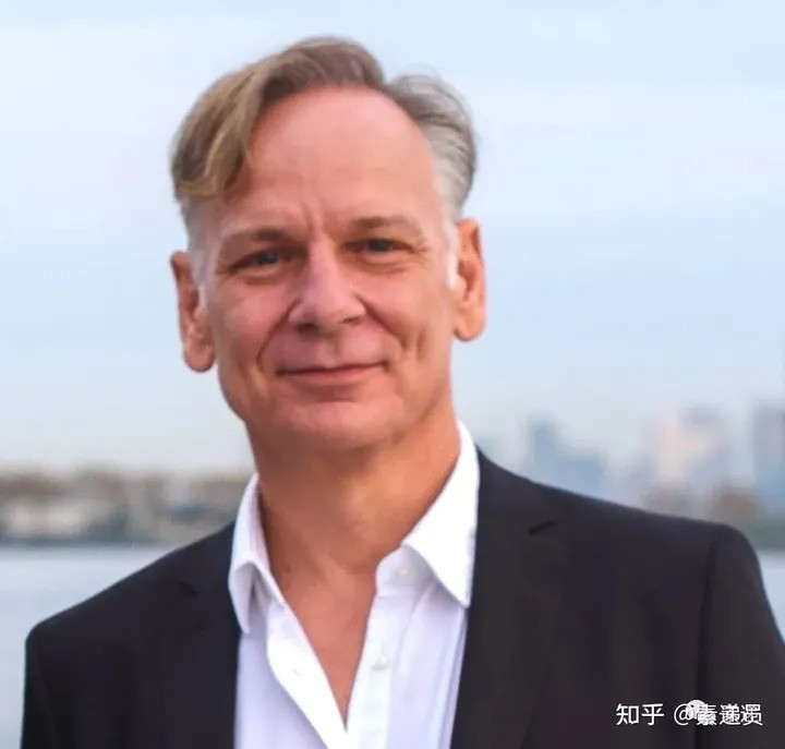 Santiago Munne, người đứng đầu Overture Life (Ảnh: Zhihu).