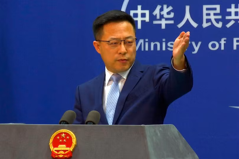 Người phát ngôn Bộ Ngoại giao Trung Quốc Triệu Lập Kiên kịch liệt phản đối Chủ tịch Hạ viện Mỹ Nancy Pelosi gặp gỡ trực tuyến ông Lại Thanh Đức (Ảnh: Dwnews).