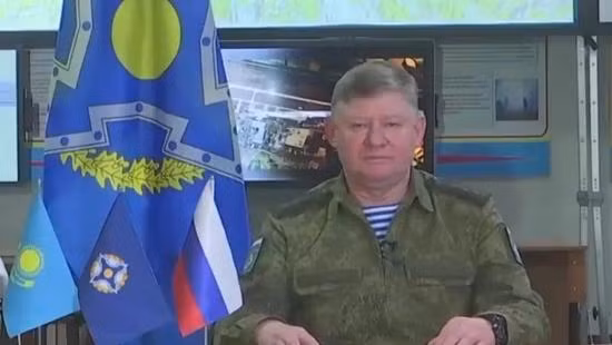 Tư lệnh lực lượng gìn giữ hòa bình CSTO, Thượng tướng Serdyukov, Tư lệnh Lực lượng ĐBĐK Nga (Ảnh: Sina).