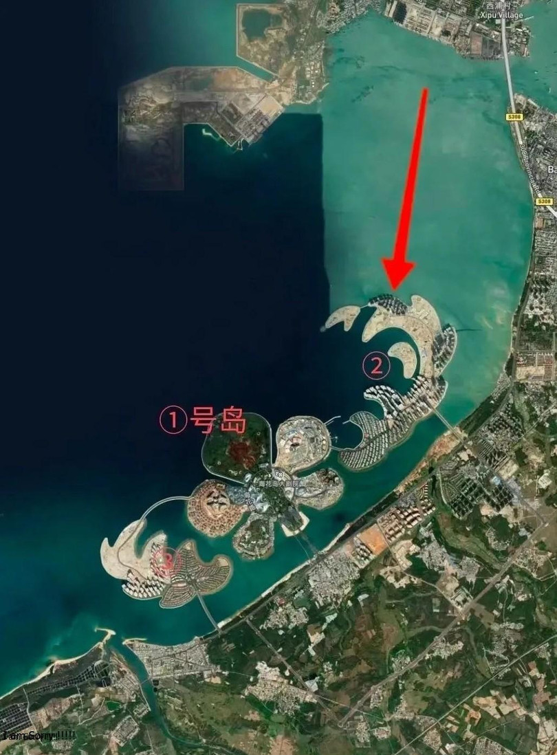 Khu vực 39 tòa nhà bị buộc phá dỡ (mũi tên) trên đảo số 2 (Ảnh: Sina). Khu vực 39 tòa nhà bị buộc phá dỡ (mũi tên) trên đảo số 2 (Ảnh: Sina).