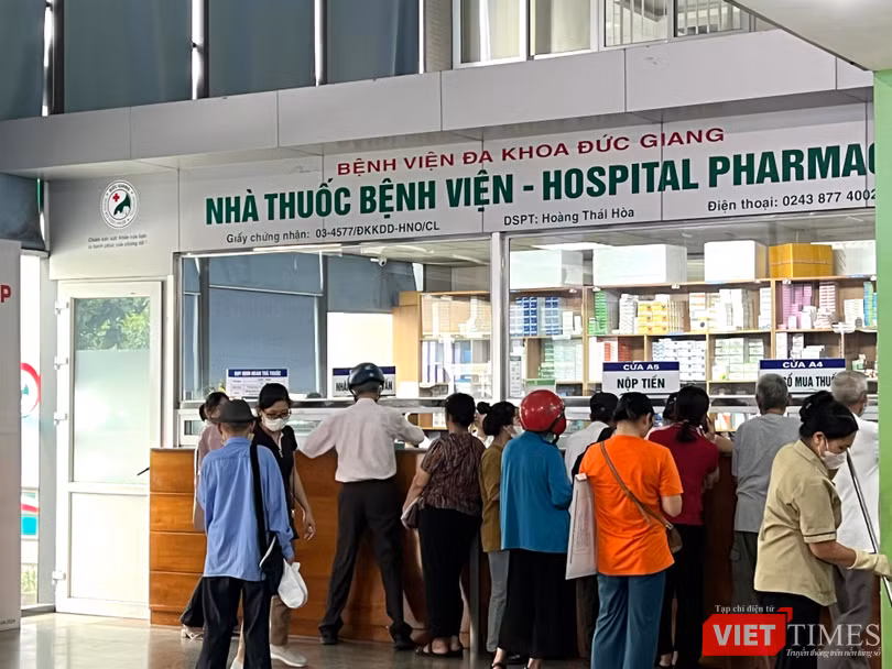 VT_nha thuoc.JPG