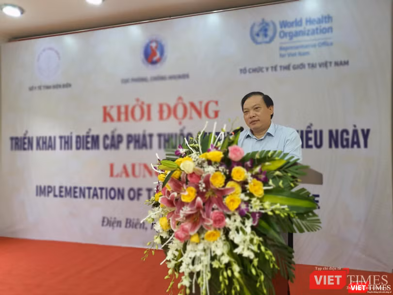 TS. Hoàng Đình Cảnh - Phó Cục trưởng Cục Phòng, chống HIV/AIDS (Bộ Y tế) - phát biểu tại sự kiện khởi động cấp phát thuốc Methadone nhiều ngày cho người bệnh điều trị nghiện các chất dạng thuốc phiện ở tỉnh Điện Biên sáng nay, 5/4.