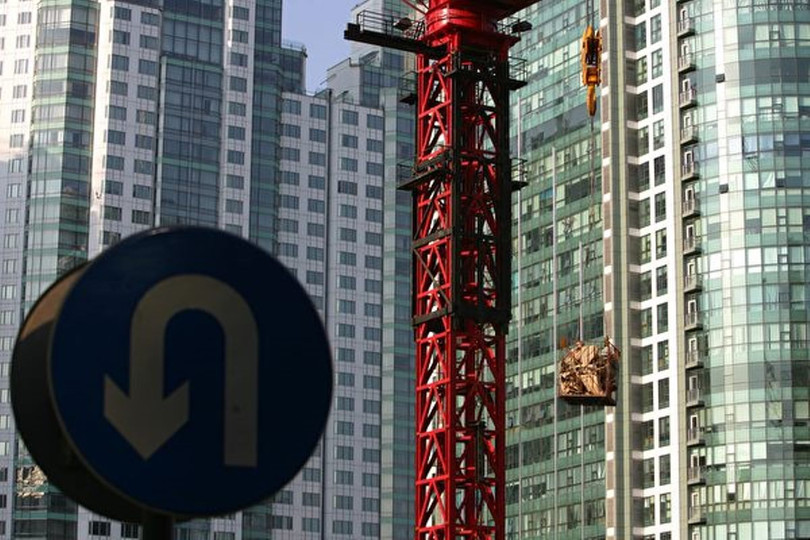 Gia nha Bac Kinh dang lao doc.jpg