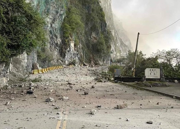 Da roi rat nhieu.jpg