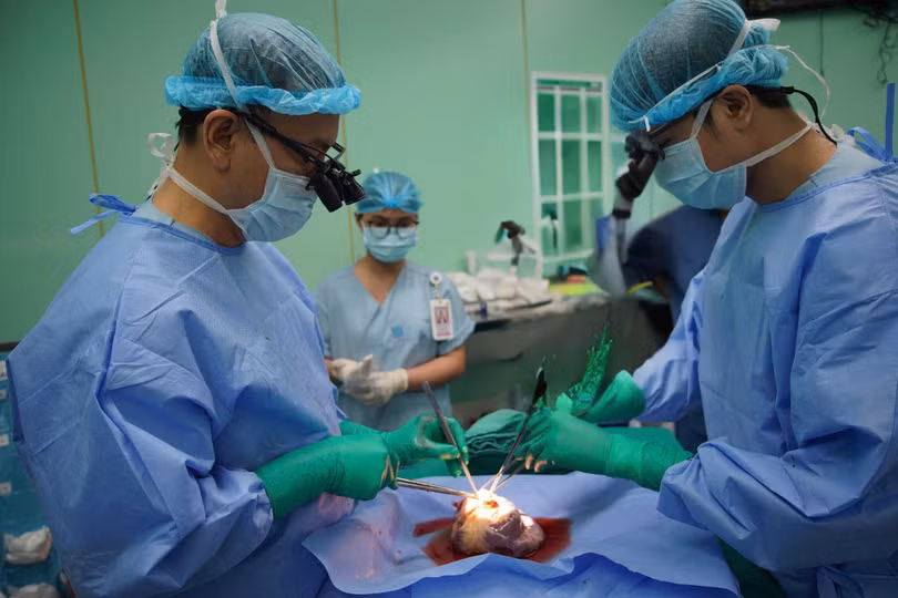 Ca phẫu thuật ghép tim 1.jpg
