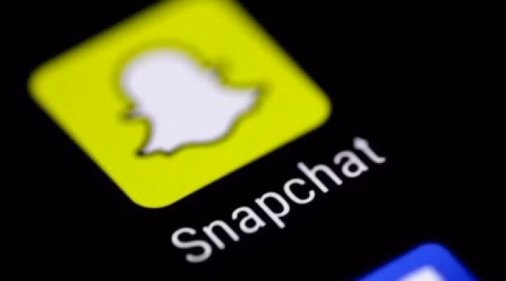 Snapchat vừa ra mắt tính năng “nhái” TikTok. (Ảnh: Nasdaq)