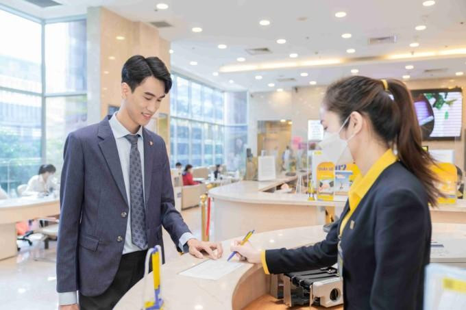 Nam A Bank chú trọng mở rộng mạng lưới nhằm gia tăng tiện ích, đáp ứng nhu cầu khách hàng. Ảnh: Nam A Bank