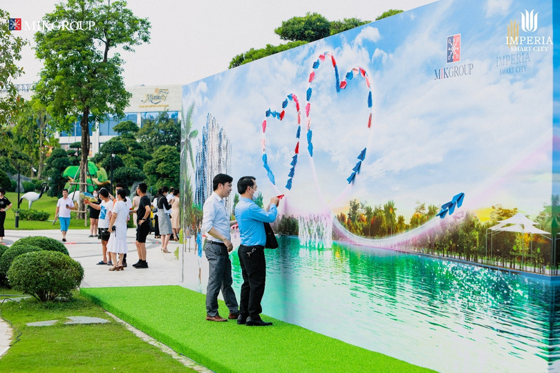 Cư dân tham gia các hoạt động trải nghiệm tại sự kiện Cư dân tham gia các hoạt động trải nghiệm tại sự kiện