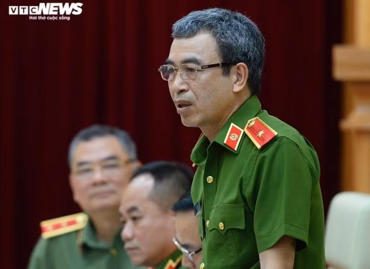 Đại diện Cục C03 trả lời tại họp báo chiều 30/6.