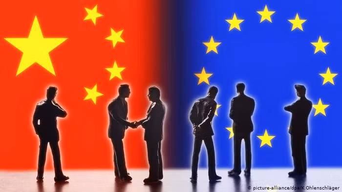 Quan hệ EU - Trung Quốc hiện đang ở vào thời điểm "Cơm không lành, canh chẳng ngọt" (Ảnh: Deutsche Welle).