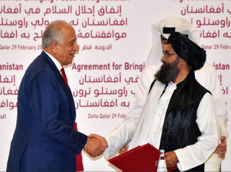 Ông Zalmay Khalilzad, đại diện đàm phán của Mỹ cùng đại diện Taliban tại Doha năm 2020 (Ảnh: Eurasia). Ông Zalmay Khalilzad, đại diện đàm phán của Mỹ cùng đại diện Taliban tại Doha năm 2020 (Ảnh: Eurasia).