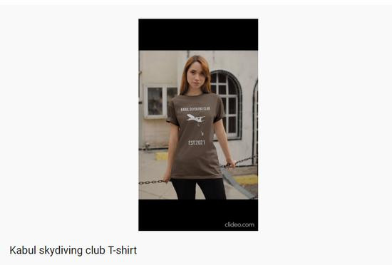 Hình ảnh trong video quảng cáo áo pull (Ảnh: sina). Hình ảnh trong video quảng cáo áo pull (Ảnh: sina).