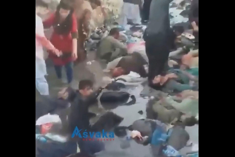 Hiện trường vụ đánh bom rất khủng khiếp (Ảnh: Asvaka). Hiện trường vụ đánh bom rất khủng khiếp (Ảnh: Asvaka).