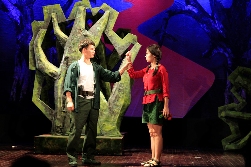 Sáu Thành - Út Vân ( Xuân Bắc, Quỳnh Hoa). 