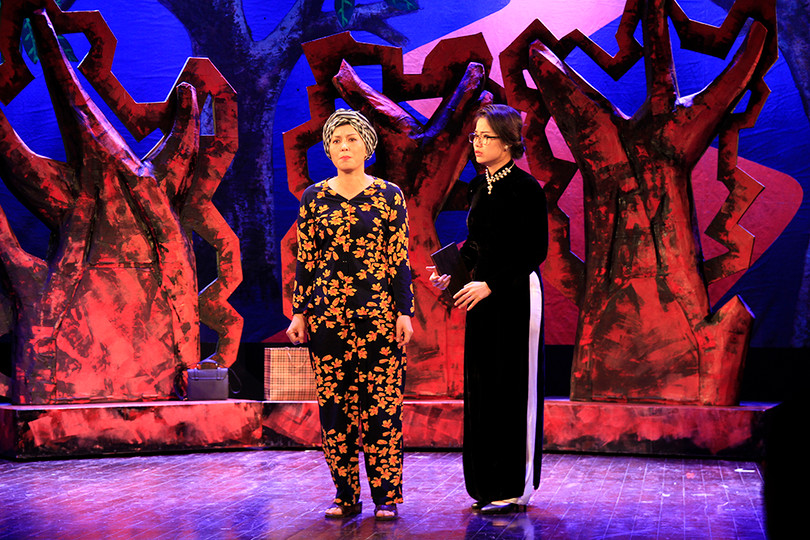 Video: “Biệt đội Báo Đen” khốc liệt và lãng mạn trên sân khấu Nhà hát Lớn ảnh 14