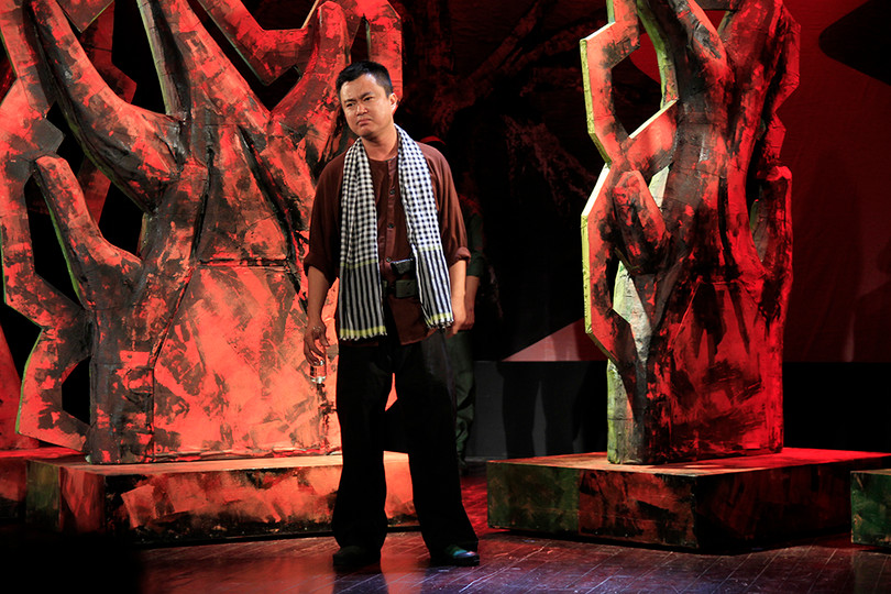 Video: “Biệt đội Báo Đen” khốc liệt và lãng mạn trên sân khấu Nhà hát Lớn ảnh 7