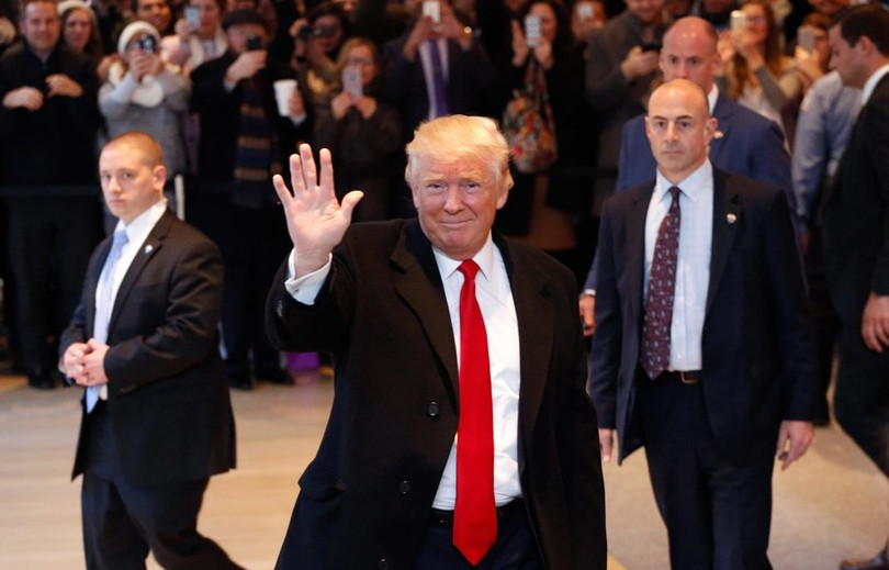 Donald Trump mới là người cười sau cùng khi đánh bại đối thủ.