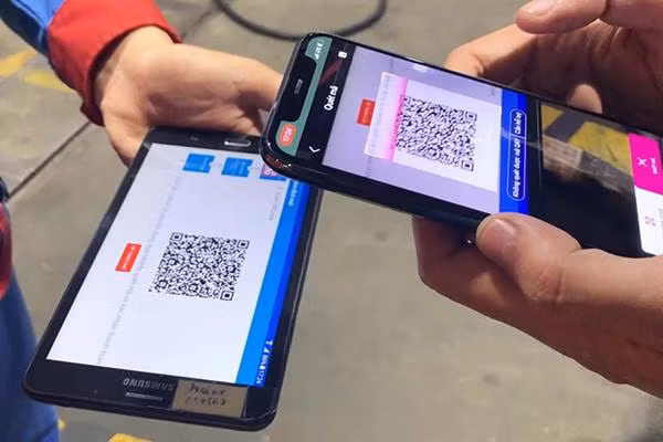 Việt Nam sẽ thúc đẩy ngày một nhiều hơn việc thanh toán không dùng tiền mặt.