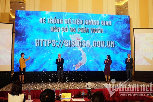 Công bố Hệ thống dữ liệu không gian dân số và phát triển. Ảnh: Trọng Đạt Công bố Hệ thống dữ liệu không gian dân số và phát triển. Ảnh: Trọng Đạt