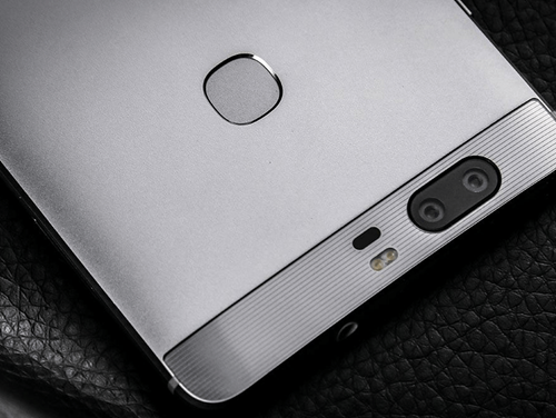 Huawei Honor 8 cũng được cho là sẽ sở hữu camera kép như chiếc Honor V8 từng ra mắt gần đây.