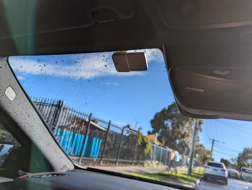 gia dan the thu phi cac nuoc anh 1