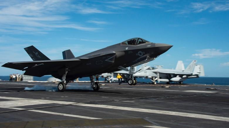 Máy bay tàng hình F-35C của Mỹ có thể mang tên lửa chống hạm tầm xa (Ảnh: Đông Phương). Máy bay tàng hình F-35C của Mỹ có thể mang tên lửa chống hạm tầm xa (Ảnh: Đông Phương).