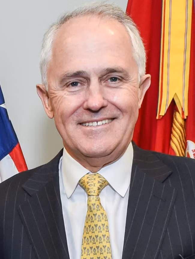 “Soi” mức lương bỏ túi hằng năm của các nhà lãnh đạo nổi thế giới ảnh 11