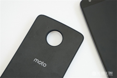 Cận cảnh máy chiếu Insta Share Projector.