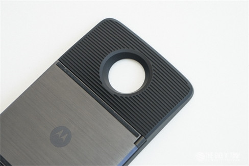 Cận cảnh máy chiếu Insta Share Projector.