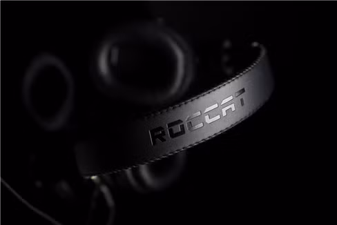 Ngắm tai nghe chơi game Roccat Cross
