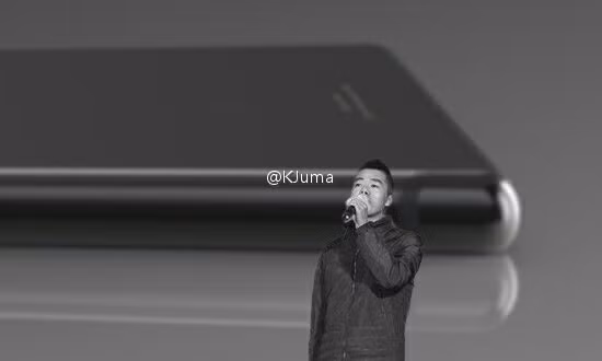 Lộ diện smartphone không viền giá gần 10 triệu ảnh 16