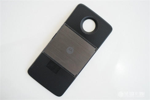 Cận cảnh máy chiếu Insta Share Projector.