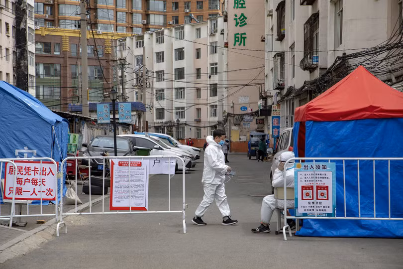 Phong tỏa các khu dân cư ở thành phố Cát Lâm (Ảnh: VCG).