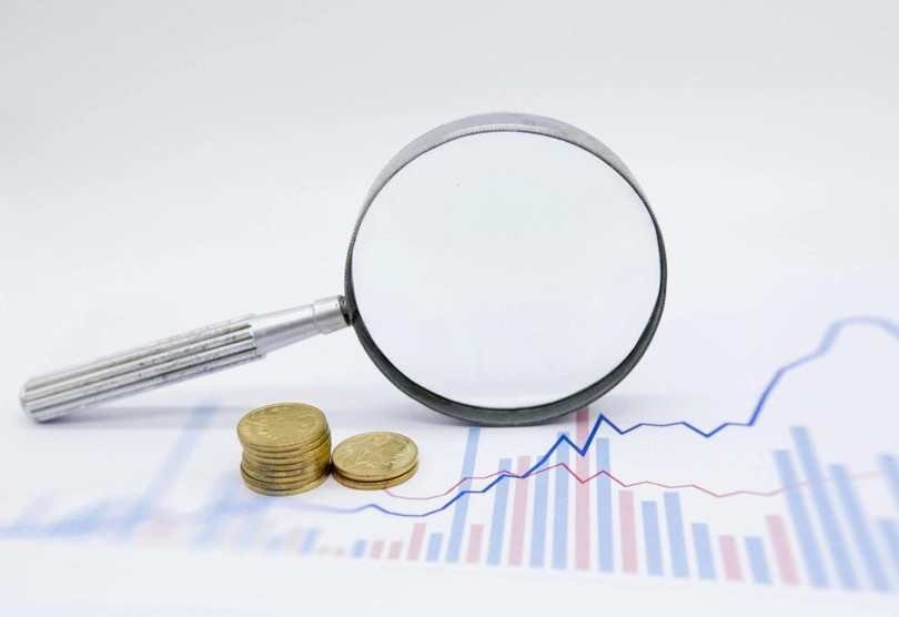 No vuot 10 ngan ty.jpg