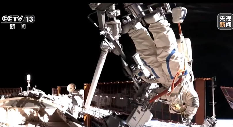 Ra ngoan sua chua.png