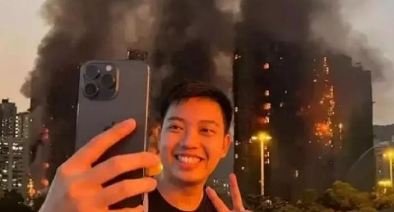 Bức ảnh phản cảm gây phẫn nộ của Trần "Kenny". Ảnh: Wenweipo.