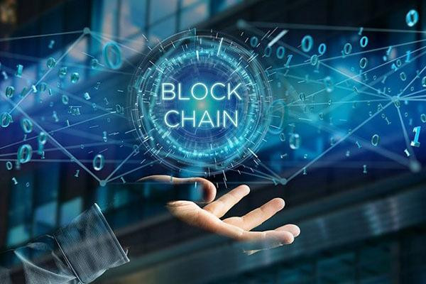 Chuyên gia RMIT Việt Nam cho biết, công nghệ blockchain có thể giúp tăng đáng kể tính minh bạch, trách nhiệm giải trình và khả năng truy xuất nguồn gốc của phát thải. (Ảnh minh họa: Internet). Chuyên gia RMIT Việt Nam cho biết, công nghệ blockchain có thể giúp tăng đáng kể tính minh bạch, trách nhiệm giải trình và khả năng truy xuất nguồn gốc của phát thải. (Ảnh minh họa: Internet).