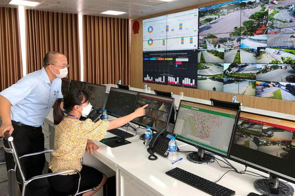 Cán bộ chuyển đổi số của các Sở TT&TT là 1 trong những đối tượng tham gia Chương trình bồi dưỡng, tập huấn về chuyển đổi số cho 10.000 cán bộ, công chức, viên chức, người lao động (Ảnh minh họa) Cán bộ chuyển đổi số của các Sở TT&TT là 1 trong những đối tượng tham gia Chương trình bồi dưỡng, tập huấn về chuyển đổi số cho 10.000 cán bộ, công chức, viên chức, người lao động (Ảnh minh họa)