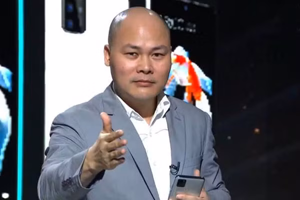 CEO Bkav Nguyễn Tử Quảng từng khẳng định 89% khách hàng của nhà sản xuất này tìm lại được máy thất lạc.