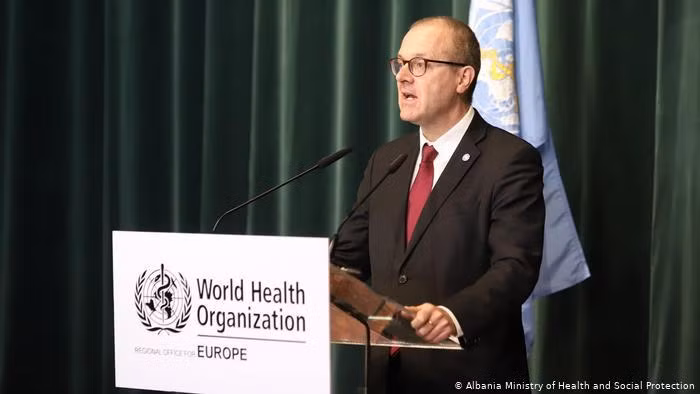 Ông Hans Kluge, Giám đốc WHO khu vực châu Âu lo ngại Giải EURO 2020 sẽ làm gia tăng sự lây nhiễm của dịch COVID-19 (Ảnh: Deutsche Welle).