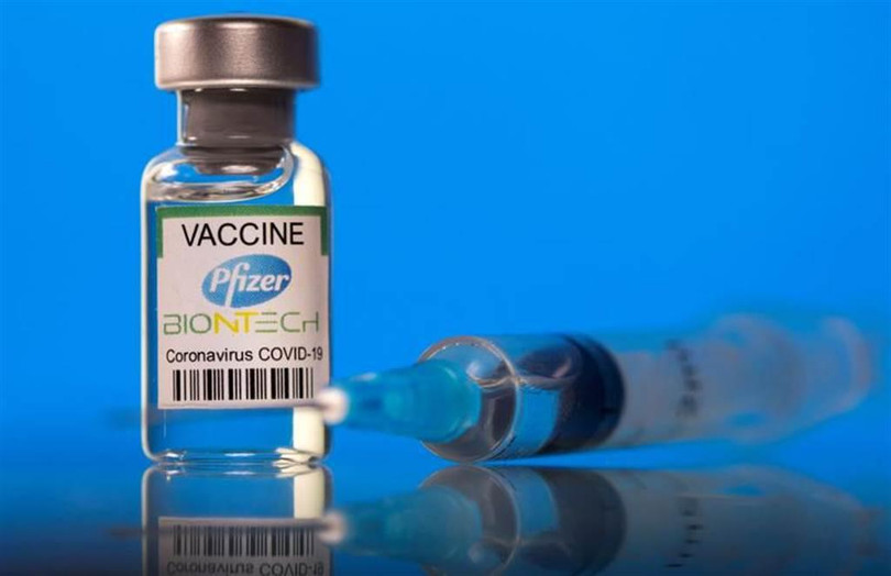Tiêm vaccine là cách tốt nhất để ngăn chặn lan truyền SARS-CoV-2 (Ảnh: WHO). Tiêm vaccine là cách tốt nhất để ngăn chặn lan truyền SARS-CoV-2 (Ảnh: WHO).