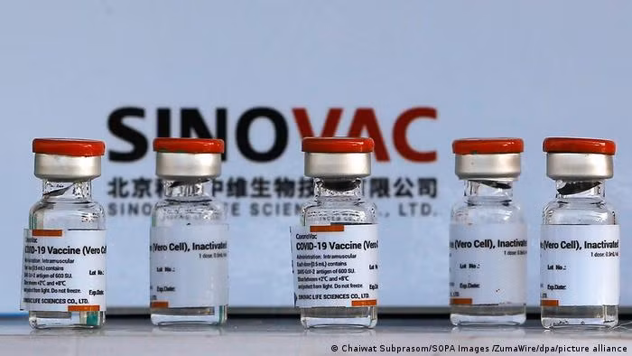Vaccine Sinovac của Trung Quốc sử dụng công nghệ virus bất hoạt (Ảnh: Deutsche Welle).