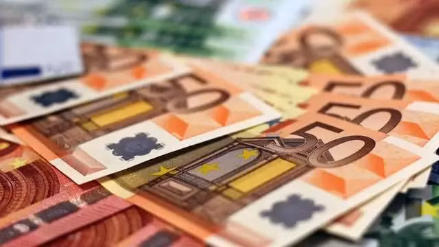 Lạm phát trong khu vực đồng euro ở châu Âu đã đạt tới mức tăng kỉ lục 9,1% trong tháng 8/2022 (Ảnh: QQ).