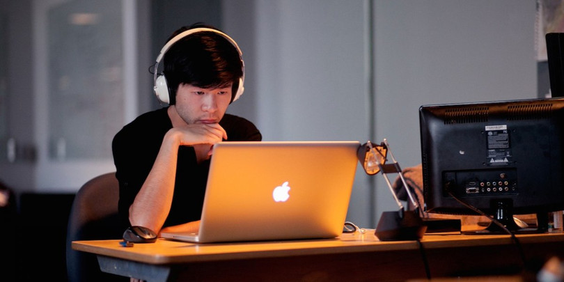 Nếu cứ giữ 25 thói quen này tại văn phòng, sớm muộn bạn cũng bị "tẩy chay" ảnh 11